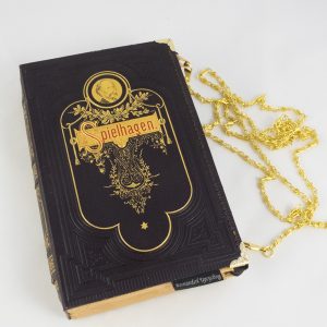 Tasche oder Clutch aus einem alten Buch von Spielhagen