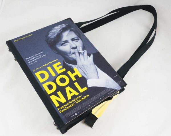 Tasche aus einem Filmplakat "Die Dohnal"