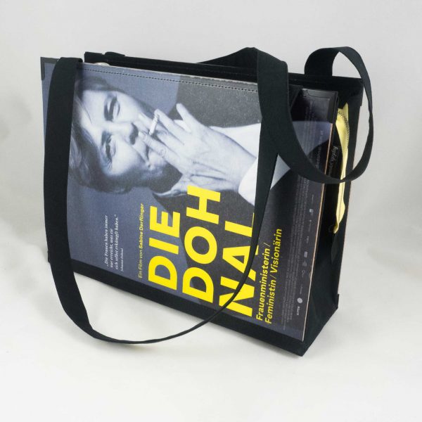 Tasche aus einem Filmplakat "Die Dohnal"