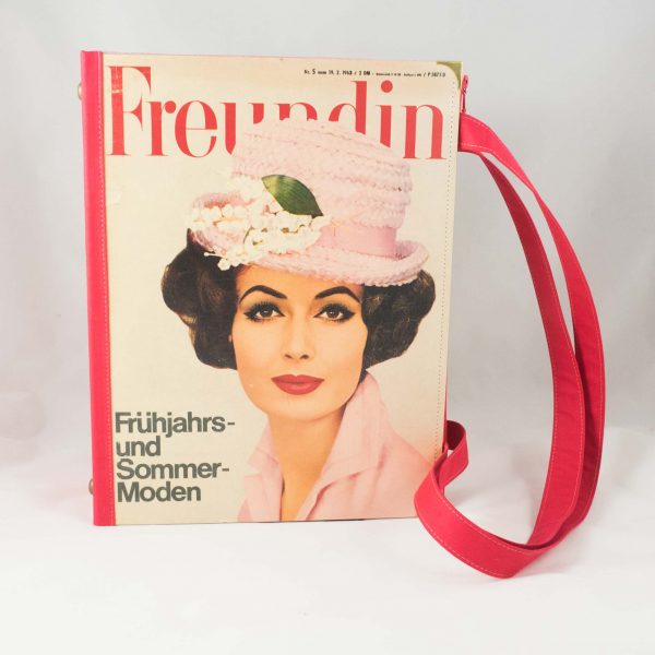 Vintage Tasche aus einem Modemagazin der 60er Jahre "Freundin" in pink/rosa