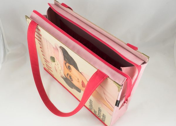 Vintage Tasche aus einem Modemagazin der 60er Jahre "Freundin" in pink/rosa