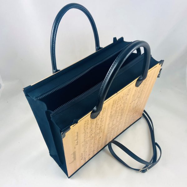 Tasche aus einer Anton Bruckner Partitur "Locus iste" mit kurzen Henkeln und langem Riemen in schwarz
